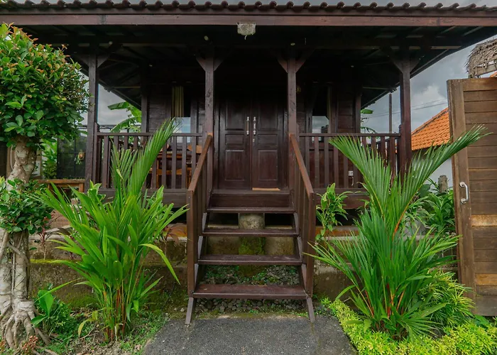 Pemulan House بيت ضيافة