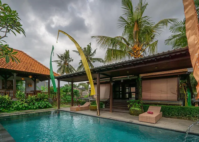 Pemulan House