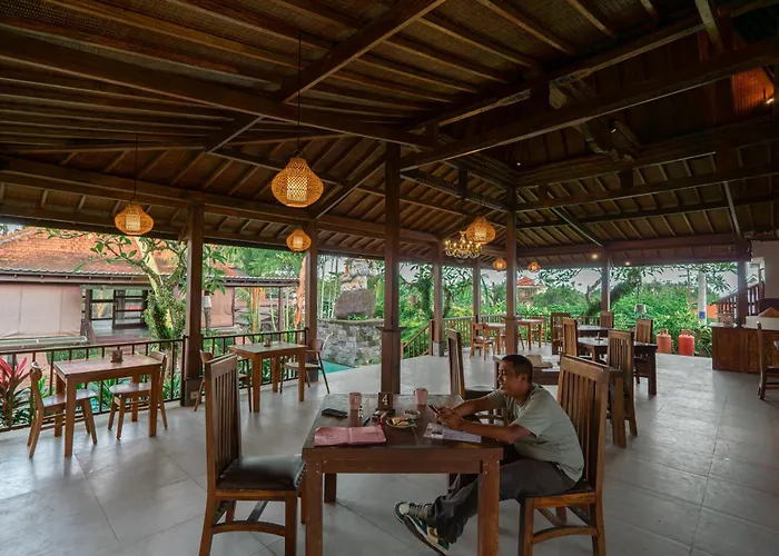 Pemulan House بيت ضيافة *